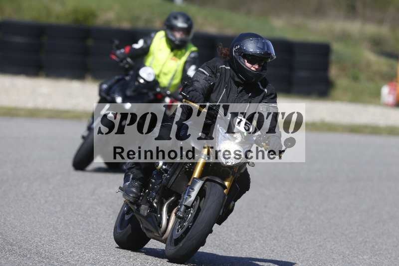 /01 02.04.2026 MAZ ADR/Gruppe gelb Gruppe gruen/75